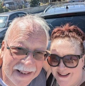 Meet your Posher, Deborah